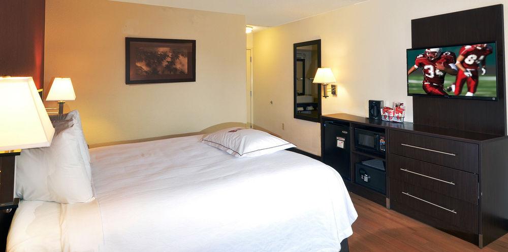 Red Roof Inn Plus+ Boston - Woburn/ Burlington Zewnętrze zdjęcie