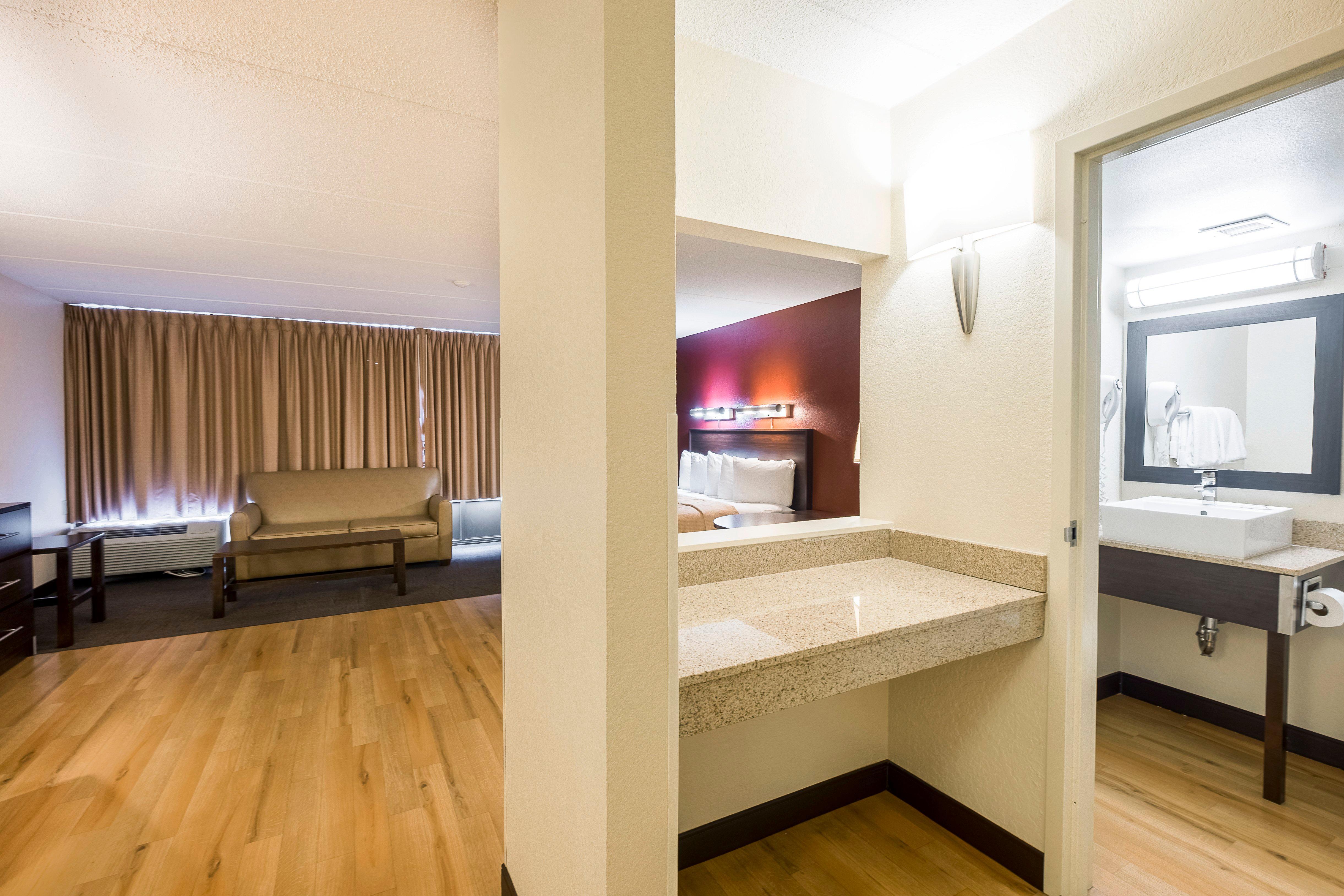 Red Roof Inn Plus+ Boston - Woburn/ Burlington Zewnętrze zdjęcie