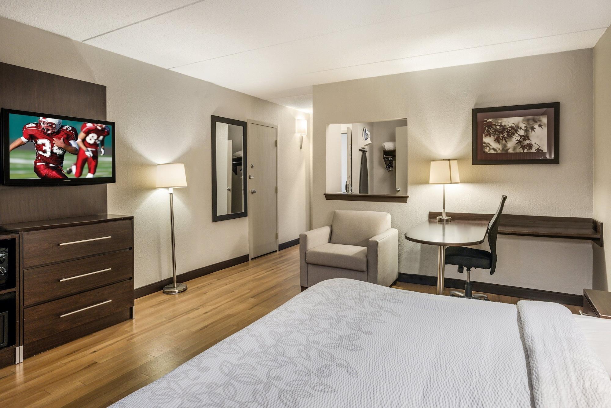 Red Roof Inn Plus+ Boston - Woburn/ Burlington Zewnętrze zdjęcie