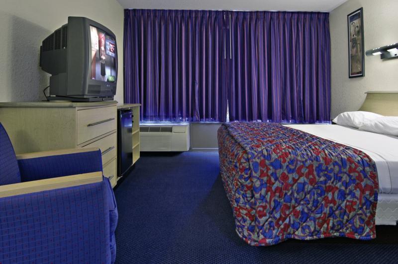 Red Roof Inn Plus+ Boston - Woburn/ Burlington Pokój zdjęcie
